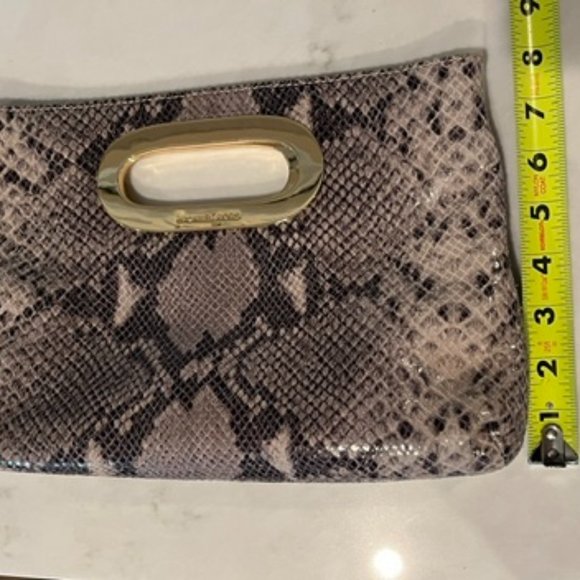 MICHAEL by Michael Kors python clutch - Picture 5 of 11
